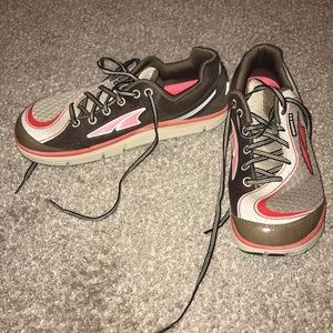 Altra intuition 3.5 running shoe